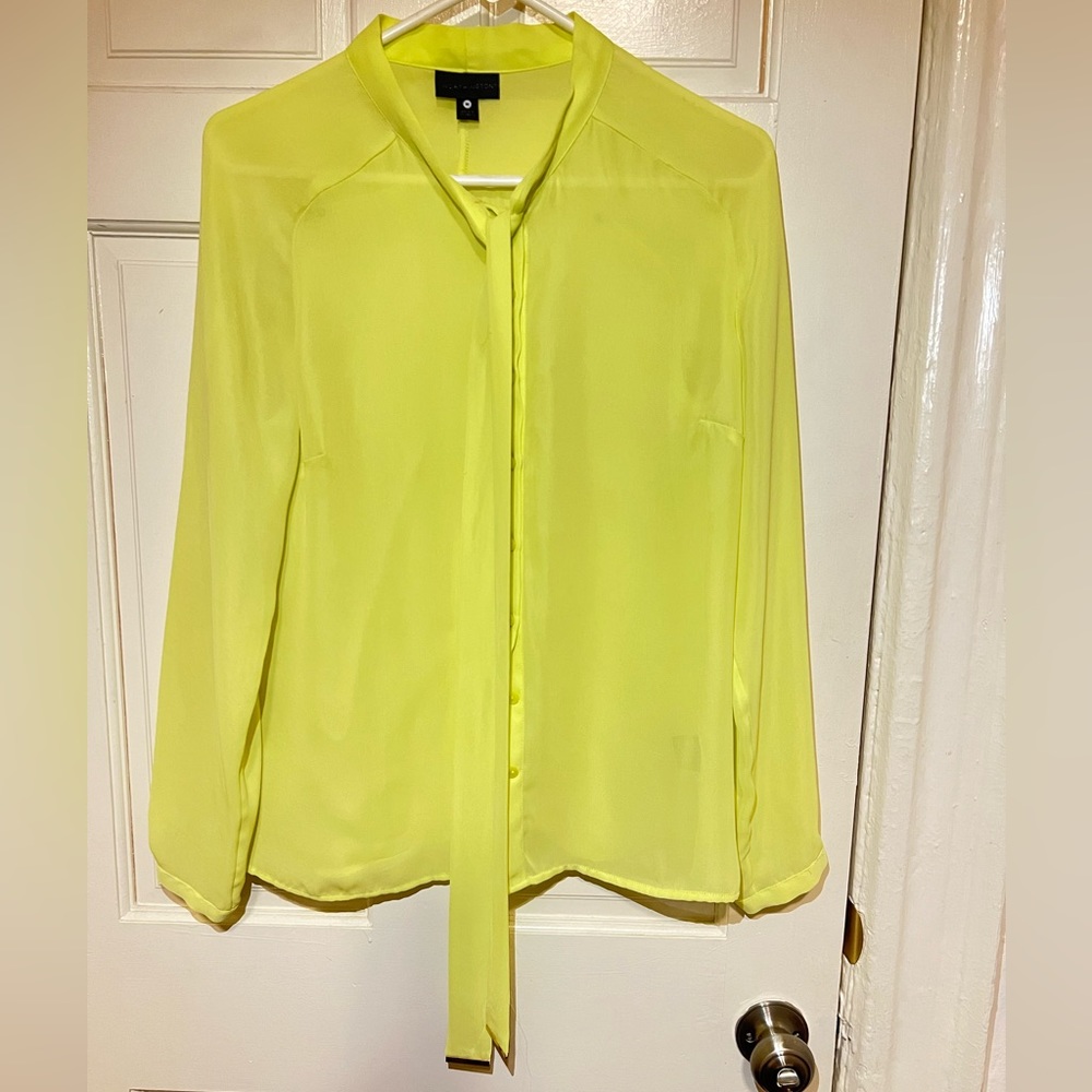 Women’s lime green blouse from Worthington in a size medium